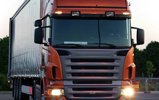 Tout ce que Vous Devez Savoir sur les Filtres à Air pour Camions Renault Trucks